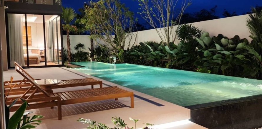 Chalet de 4 dormitorios en Phuket, Tailandia № 124430