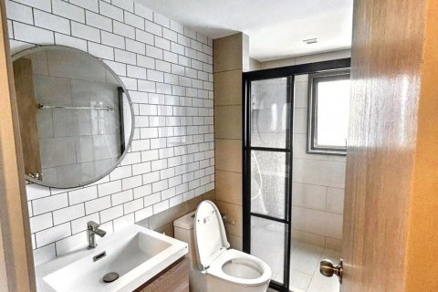 Condominio de 2 dormitorios en Bangkok, Tailandia № 124427 - foto 8