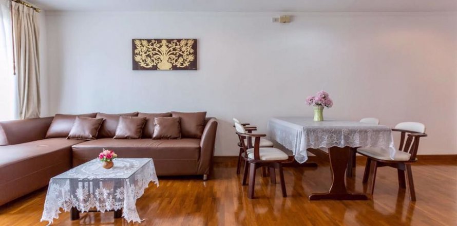 Condo à Bangkok, Thaïlande, 2 chambres à Baan Siri Sukhumvit 13 № 111201
