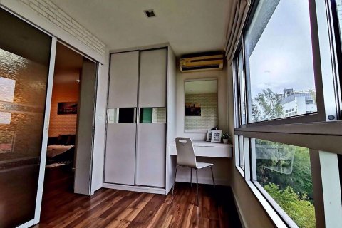 Condo à Watthana, Bangkok, Thaïlande, 2 chambres  № 76293 - photo 8