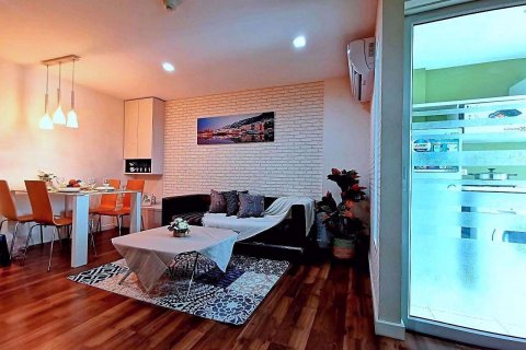Condo à Watthana, Bangkok, Thaïlande, 2 chambres  № 76293 - photo 2