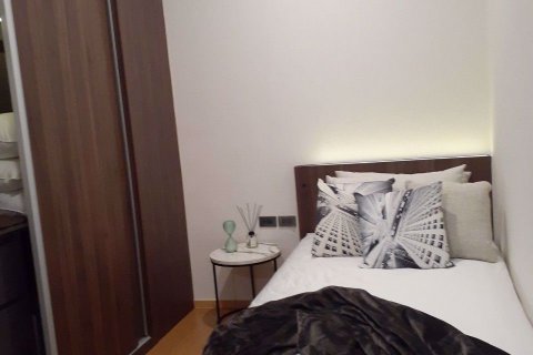 Condominio de 2 dormitorios en Watthana, Bangkok, Tailandia № 76292 - foto 10