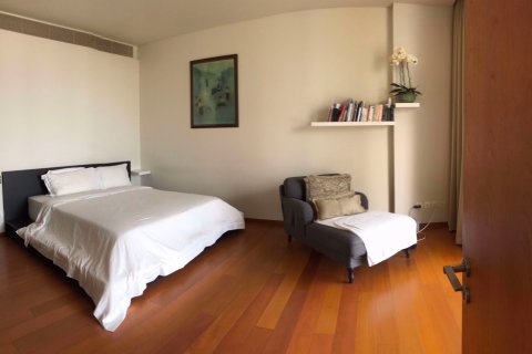 Dúplex de 1 dormitorio en Sathon, Bangkok, Tailandia № 76294 - foto 8