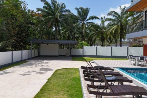 Chalet de 5 dormitorios en Krabi, Tailandia № 124788 - foto 9