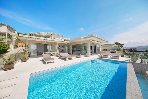 Casa de 4 dormitorios en Ko Samui, Tailandia № 107897 - foto 3
