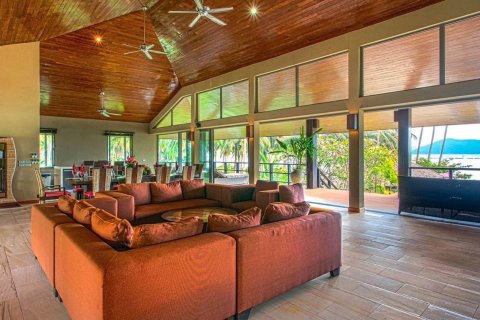 Casa de 5 dormitorios en Ko Samui, Tailandia № 107899 - foto 13