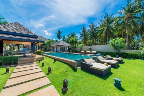 Casa de 5 dormitorios en Ko Samui, Tailandia № 107899 - foto 5