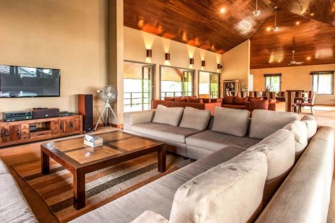 Casa de 5 dormitorios en Ko Samui, Tailandia № 107899 - foto 12