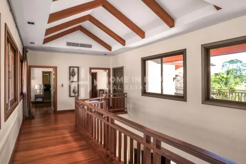Casa de 4 dormitorios en Phuket, Tailandia № 130841 - foto 15