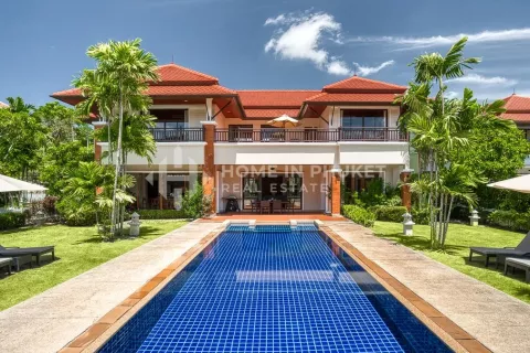 Casa de 4 dormitorios en Phuket, Tailandia № 130841 - foto 2
