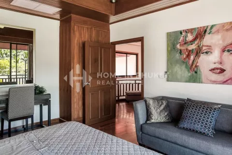 Casa de 4 dormitorios en Phuket, Tailandia № 130841 - foto 18
