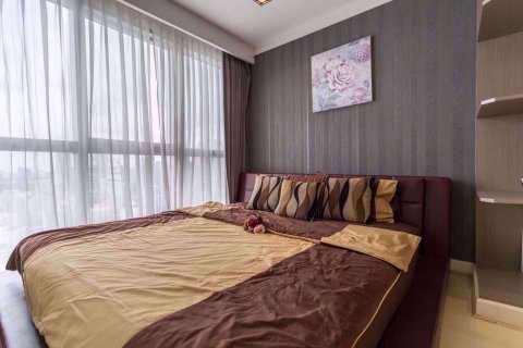 Condominio de 2 dormitorios en Khlong Toei, Bangkok, Tailandia № 77172 - foto 5