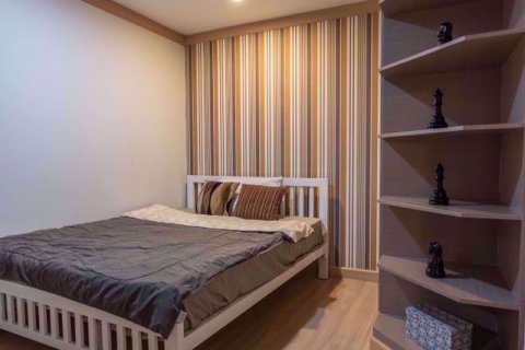 Condominio de 2 dormitorios en Khlong Toei, Bangkok, Tailandia № 77172 - foto 19