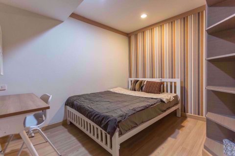 Condominio de 2 dormitorios en Khlong Toei, Bangkok, Tailandia № 77172 - foto 22