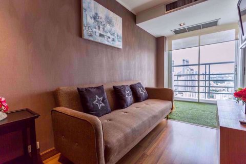 Condominio de 2 dormitorios en Khlong Toei, Bangkok, Tailandia № 77172 - foto 9