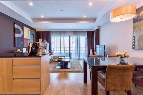 คอนโดมิเนียมในสาทร, กรุงเทพฯ, ประเทศไทย, 2 ห้องนอน № 77171 - รูปถ่าย 5