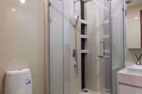 Condominio de 3 dormitorios en Bang Kho Laem, Bangkok, Tailandia № 77170 - foto 19