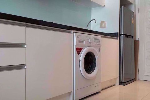 Condo in Watthana, Bangkok, Thailand, 1 bedroom  № 77173 - photo 3