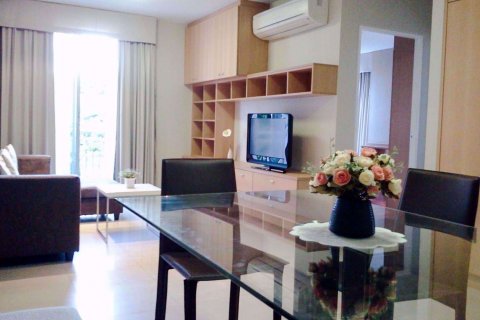 Condominio de 2 dormitorios en Yan Nawa, Bangkok, Tailandia № 77168 - foto 4