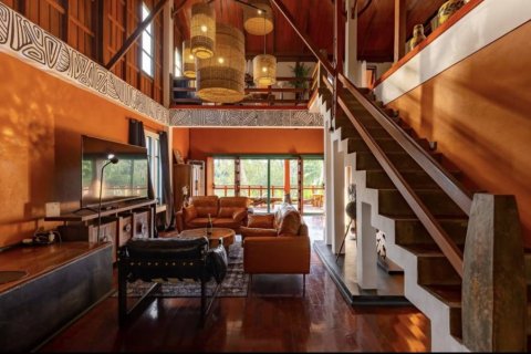Chalet de 4 dormitorios en Surat Thani, Tailandia № 132632 - foto 4