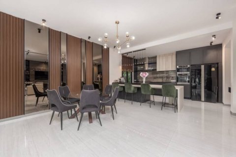 Chalet de 3 dormitorios en Phuket, Tailandia № 132627 - foto 6