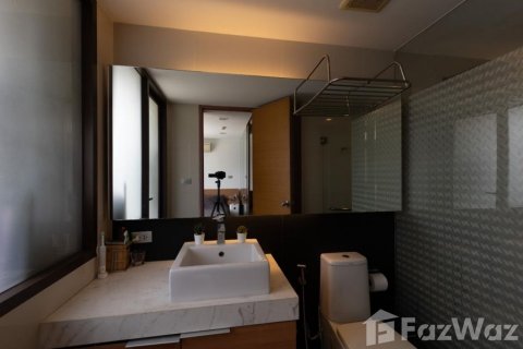Condo à Khlong Toei, Bangkok, Thaïlande, 1 chambre  № 123989 - photo 8