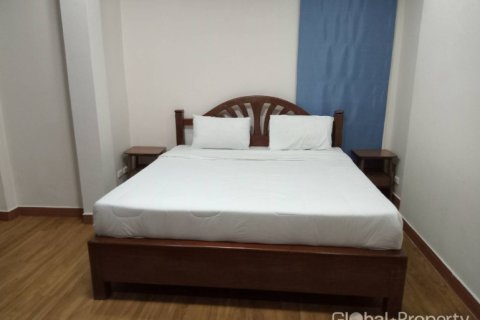 Casa de 4 dormitorios en Pattaya, Tailandia № 81874 - foto 14