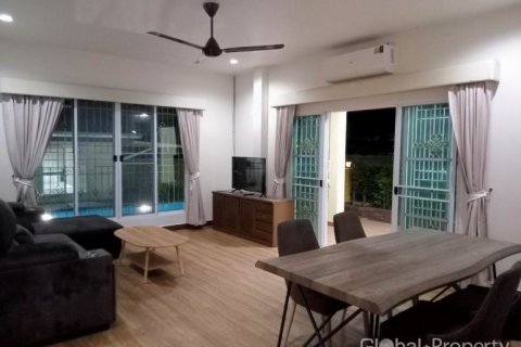 Casa de 4 dormitorios en Pattaya, Tailandia № 81874 - foto 8