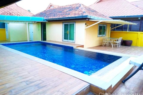 Maison à Pattaya, Thaïlande 4 chambres № 81874