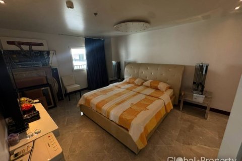 Condominio de 3 dormitorios en Pattaya, Tailandia № 132318 - foto 8