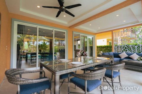 Casa de 4 dormitorios en Ko Chang, Tailandia № 132317 - foto 11