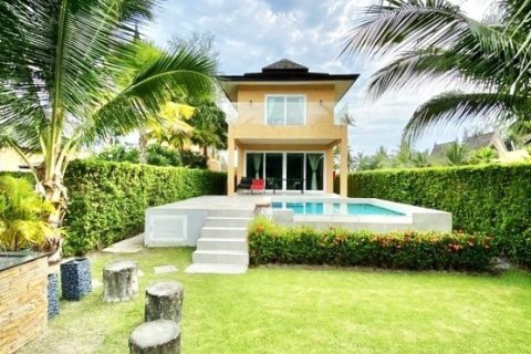 House in Ko Chang, Thailand 4 bedrooms № 132315