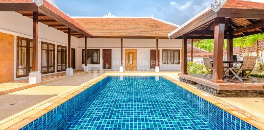 Casa de 4 dormitorios en Phuket, Tailandia № 130871