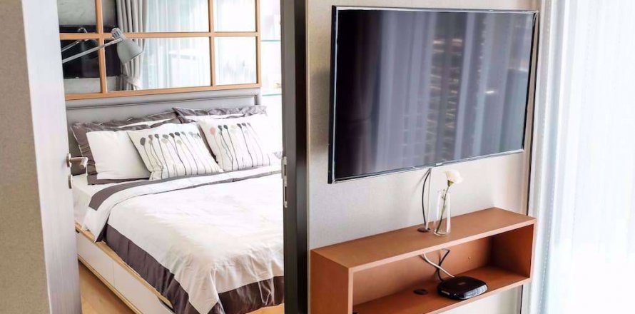 Condo à Bangkok, Thaïlande, 1 chambre à The Lumpini 24 № 78275