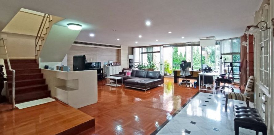 Condominio de 4 dormitorios en Bangkok, Tailandia № 80579