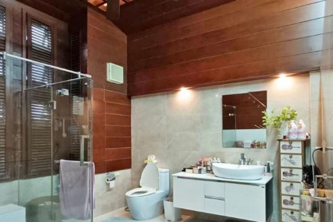 Condominio de 4 dormitorios en Bangkok, Tailandia № 80579 - foto 13
