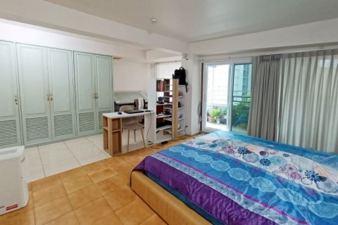 Condominio de 4 dormitorios en Bangkok, Tailandia № 80579 - foto 6
