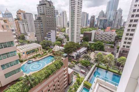 Muniq Langsuan in Bangkok, Thailand № 19115 - Foto 28