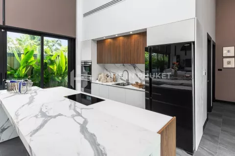 Casa de 4 dormitorios en Rawai, Tailandia № 131238 - foto 8