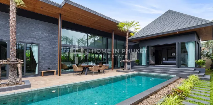 Casa de 4 dormitorios en Rawai, Tailandia № 131238