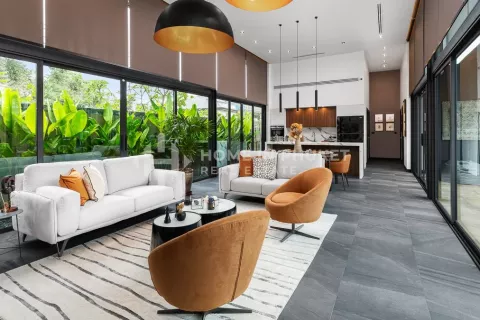 Casa de 4 dormitorios en Rawai, Tailandia № 131238 - foto 4