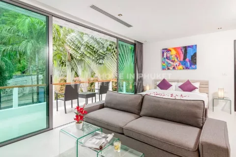 Casa de 6 dormitorios en Patong, Tailandia № 131236 - foto 24