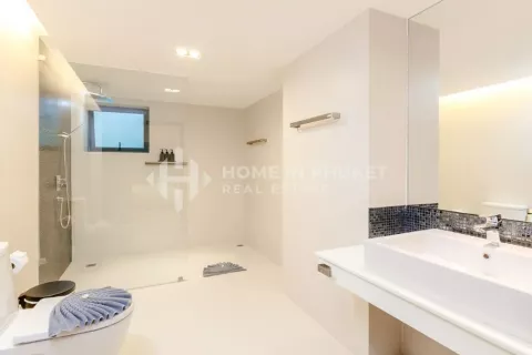 Casa de 6 dormitorios en Patong, Tailandia № 131236 - foto 16