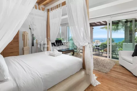Haus in Patong, Thailand 8 Schlafzimmer № 131240 - Foto 14