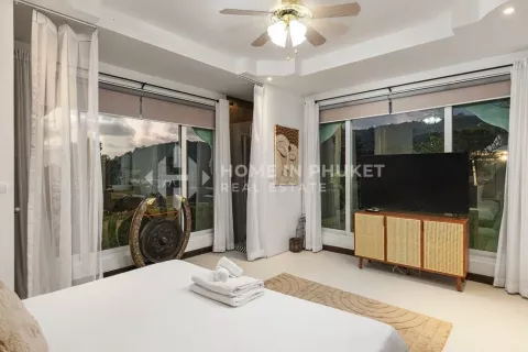 Haus in Patong, Thailand 8 Schlafzimmer № 131240 - Foto 30