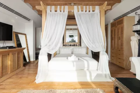 Haus in Patong, Thailand 8 Schlafzimmer № 131240 - Foto 15