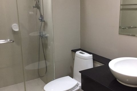Condominio de 2 dormitorios en Bangkok, Tailandia № 143694 - foto 6