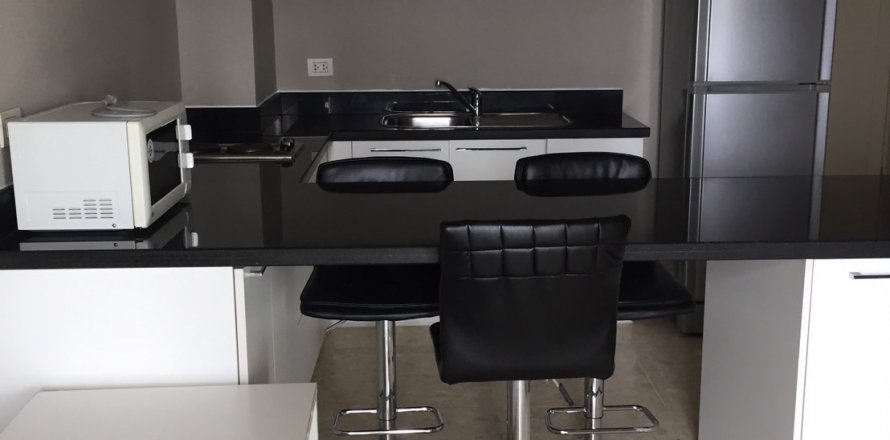 Condominio de 2 dormitorios en Bangkok, Tailandia № 143694
