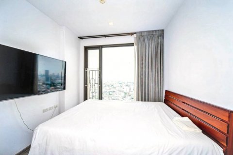Condominio de 2 dormitorios en Khlong San, Bangkok, Tailandia № 133002 - foto 9