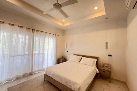 Chalet de 3 dormitorios en Hua Hin, Tailandia № 133005 - foto 10